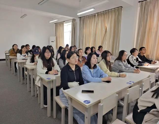 图示, 示意图
中度可信度描述已自动生成:ver1